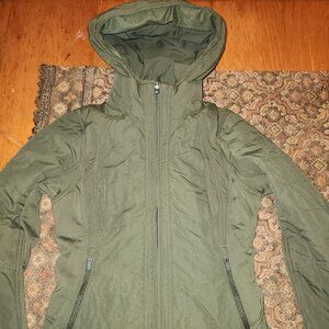 Lululemon fall jacket size 4